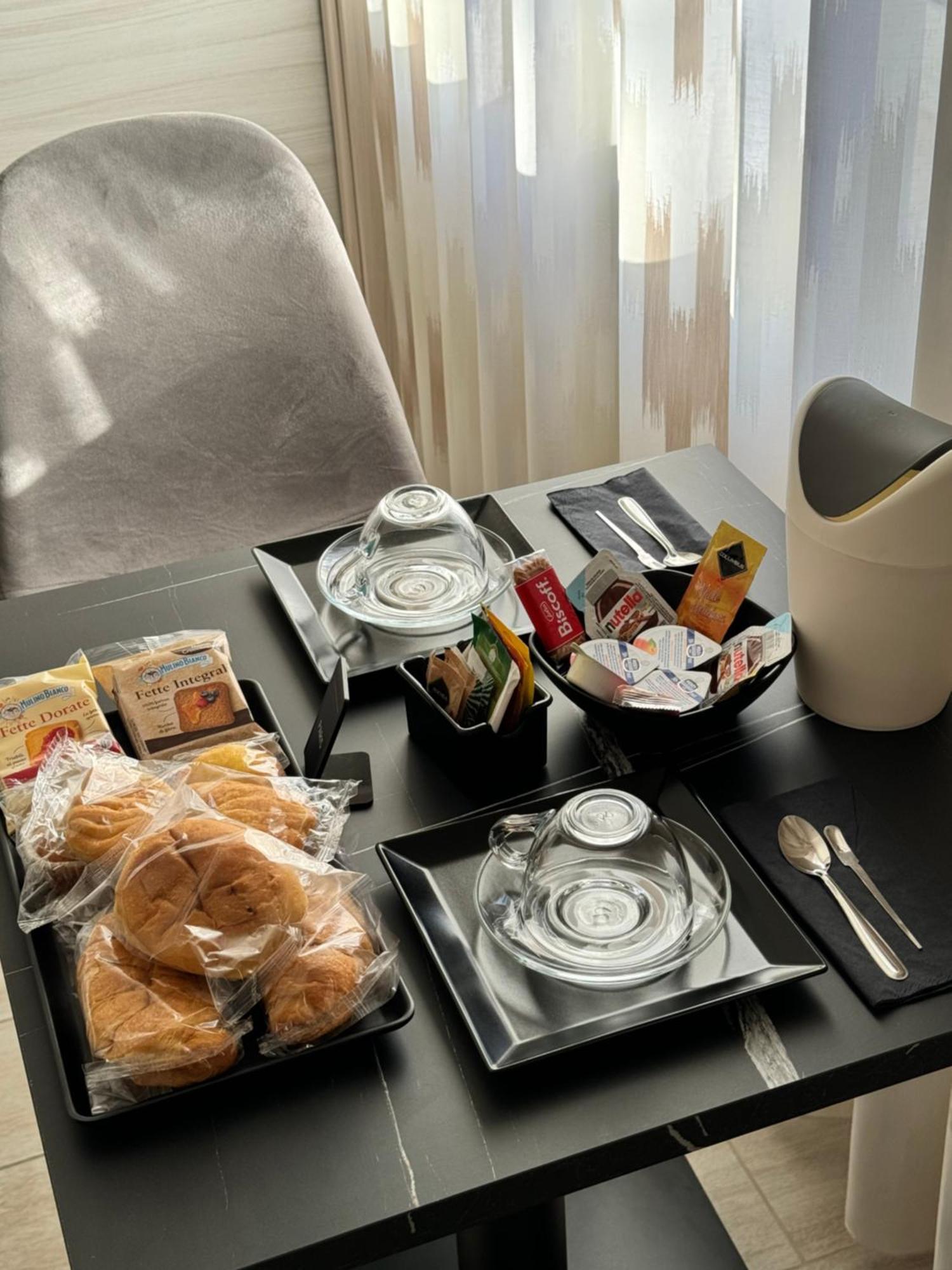 Ro&ro Luxury Napels