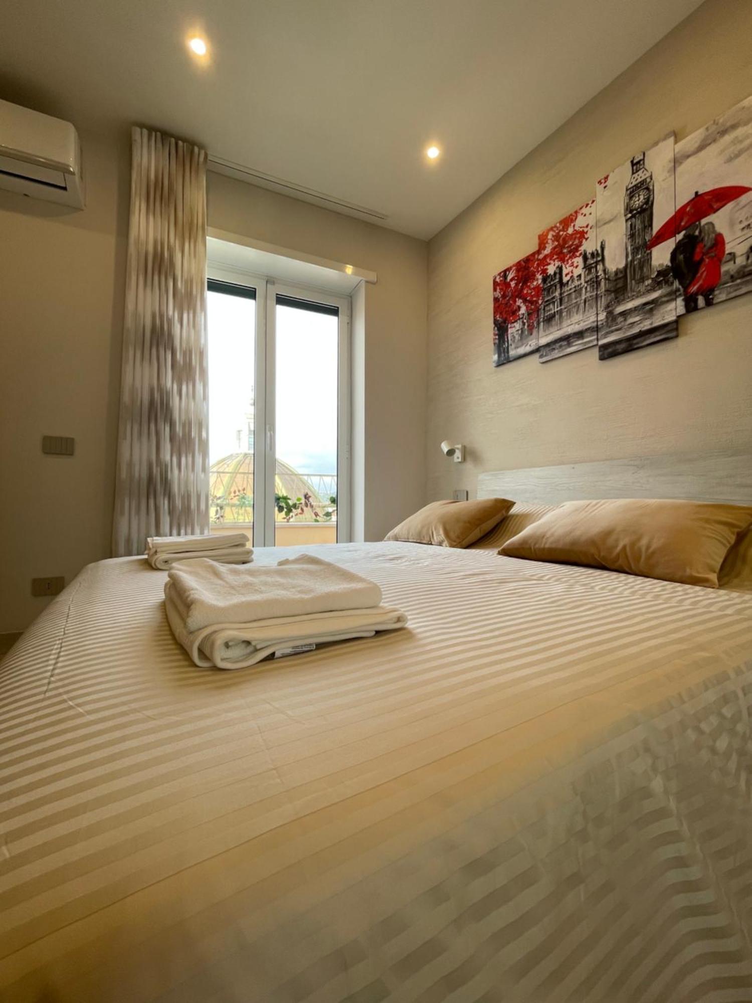 Ro&ro Luxury * Napels